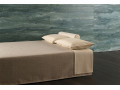 Banquette lit gigogne BK 164 ouverte, les deux lits faits