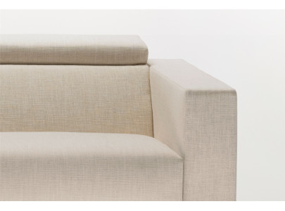 Canapé convertible BK 103 dossier inclinable, détail de la têtière et de l'accoudoir