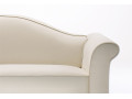 Canapé convertible BK 105, détail de l'accoudoir enroulé et du passepoil