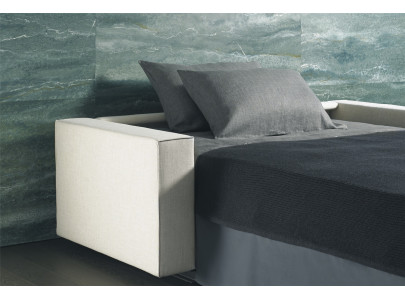 Canapé convertible BK 126 ouvert, couchage sur sommier à lattes