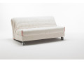 Canapé convertible BK 129 fermé, sur roulettes, vue de trois quarts